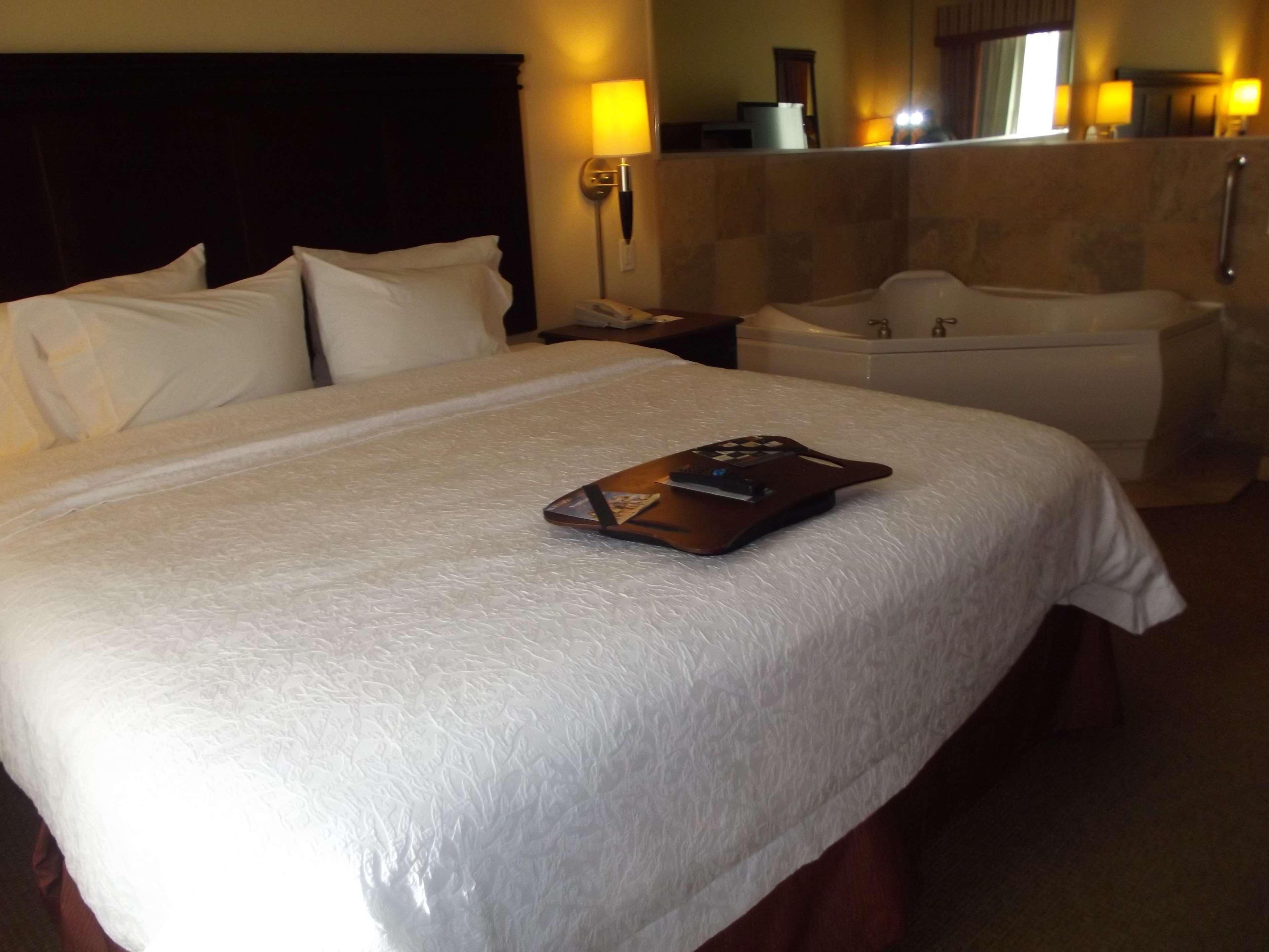 Hampton Inn & Suites Gainesville Eksteriør billede