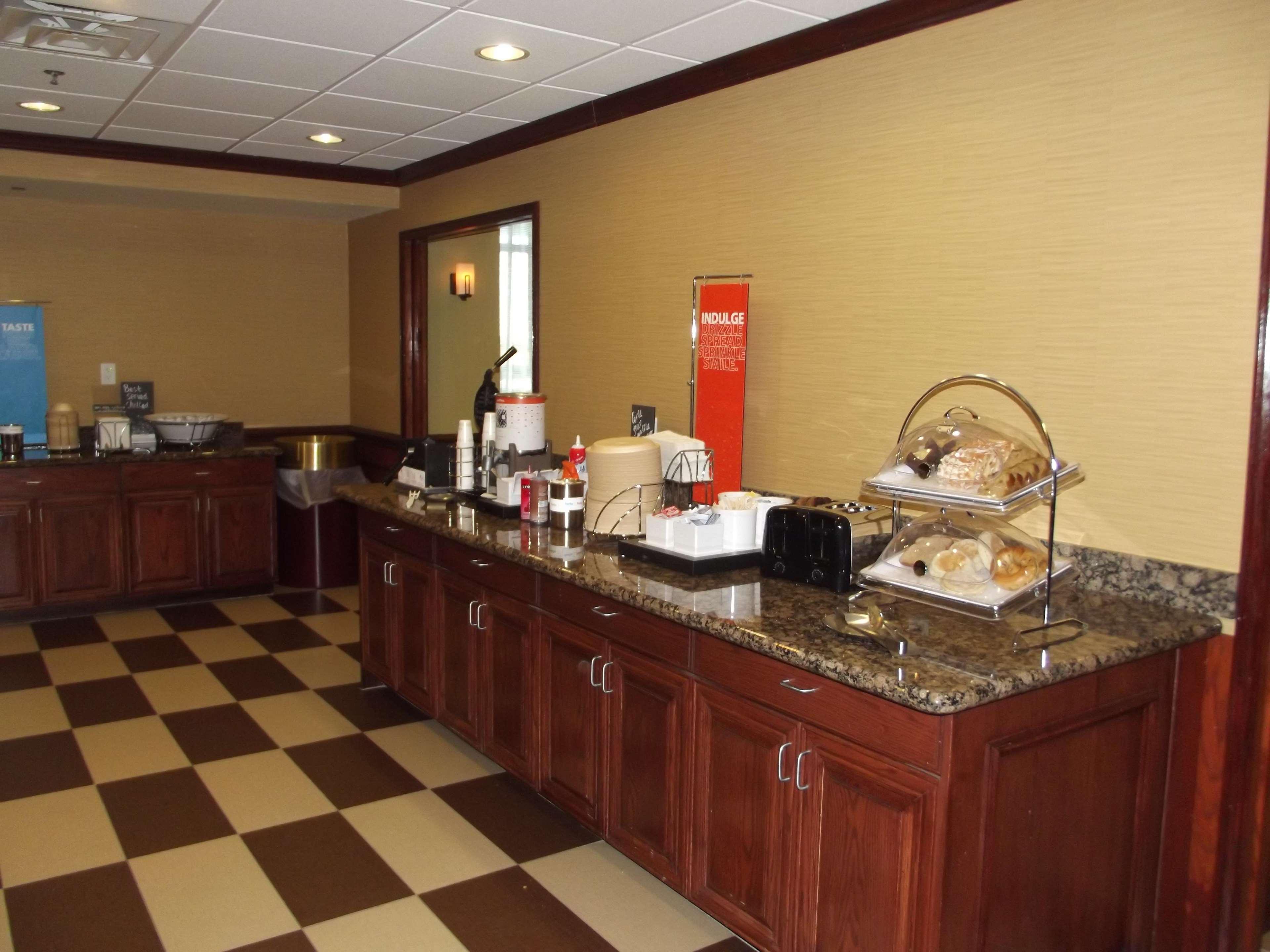 Hampton Inn & Suites Gainesville Eksteriør billede