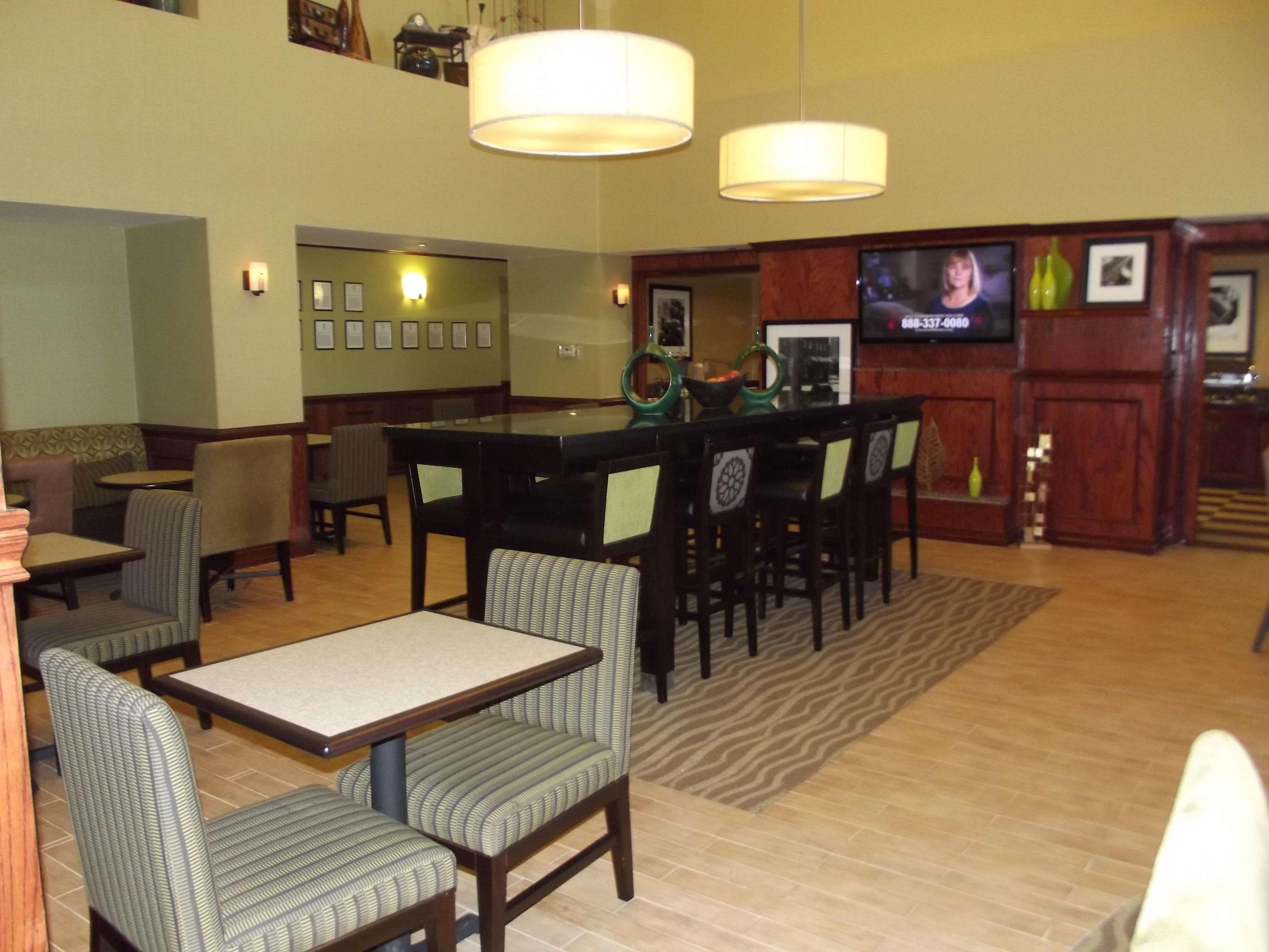 Hampton Inn & Suites Gainesville Eksteriør billede