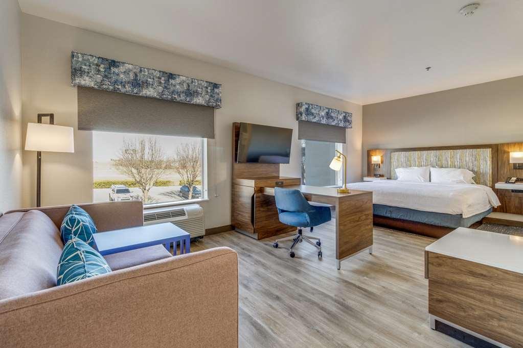 Hampton Inn & Suites Gainesville Værelse billede
